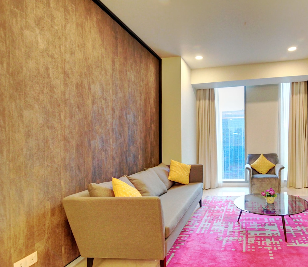 Tropicana The Residences KLCC by Luxury Suites 10/35