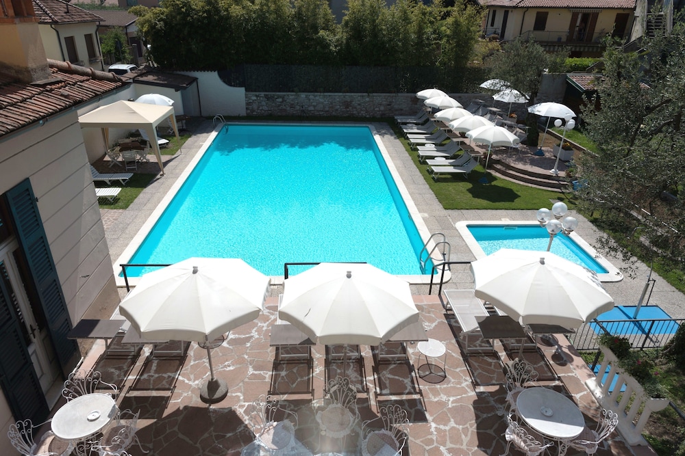 Hotel Maderno 37/46