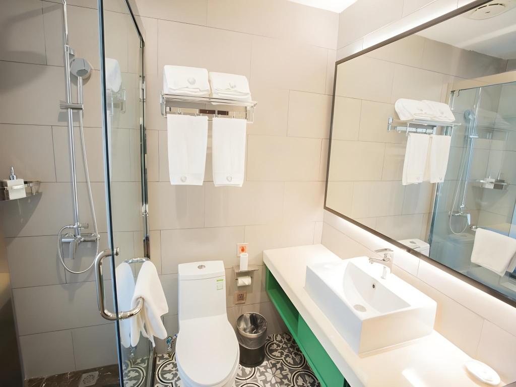GME Hotel Anqing Qianshan County Fortune Plaza 20/23