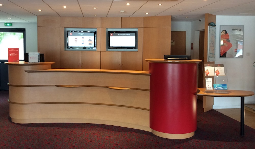 Ibis Bayeux Port En Bessin 9/73
