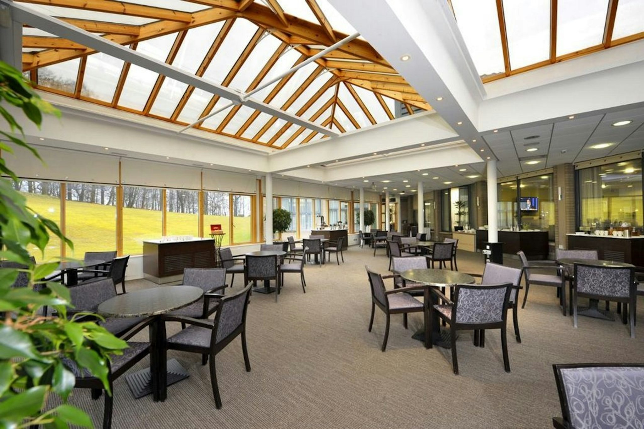 Stirling Court Hotel 48/63