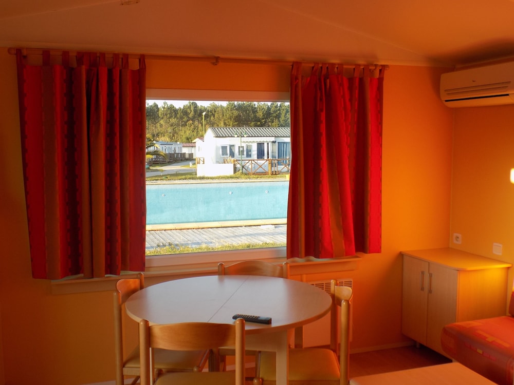 Land's Hause Bungalows 69/80