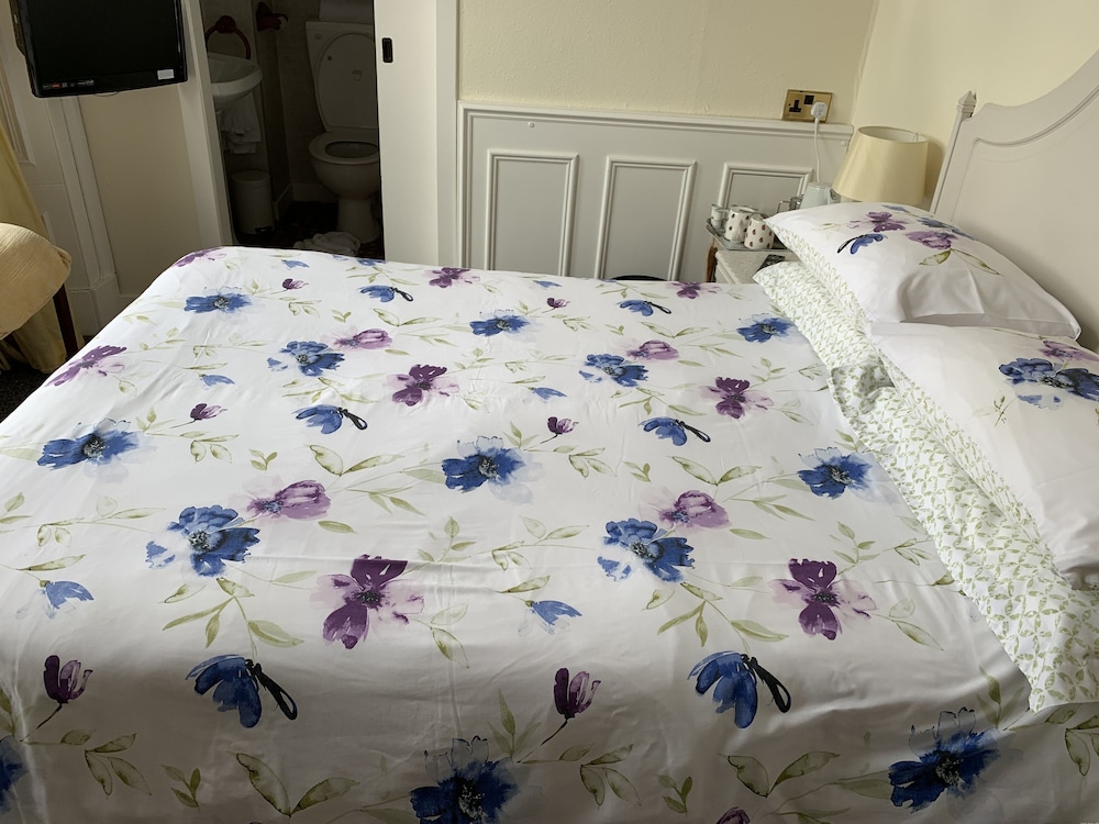 Dorstan Guest House 37/72