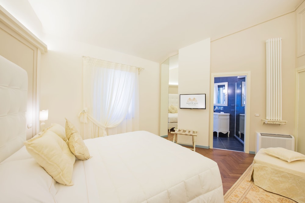 RELAIS SASSA AL SOLE 14/65