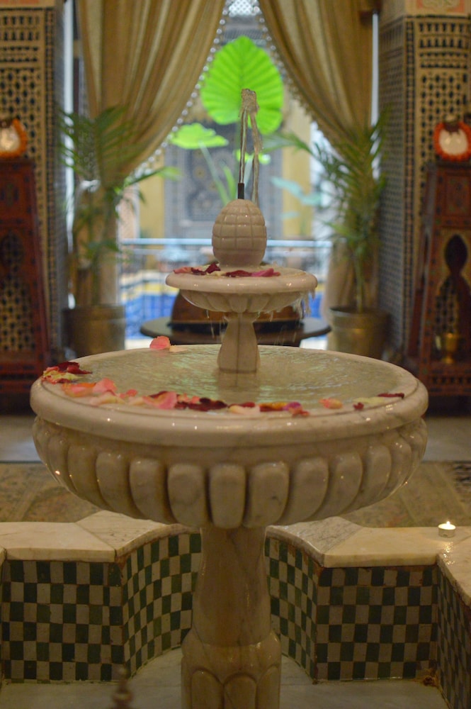 Palais Al Firdaous 45/50