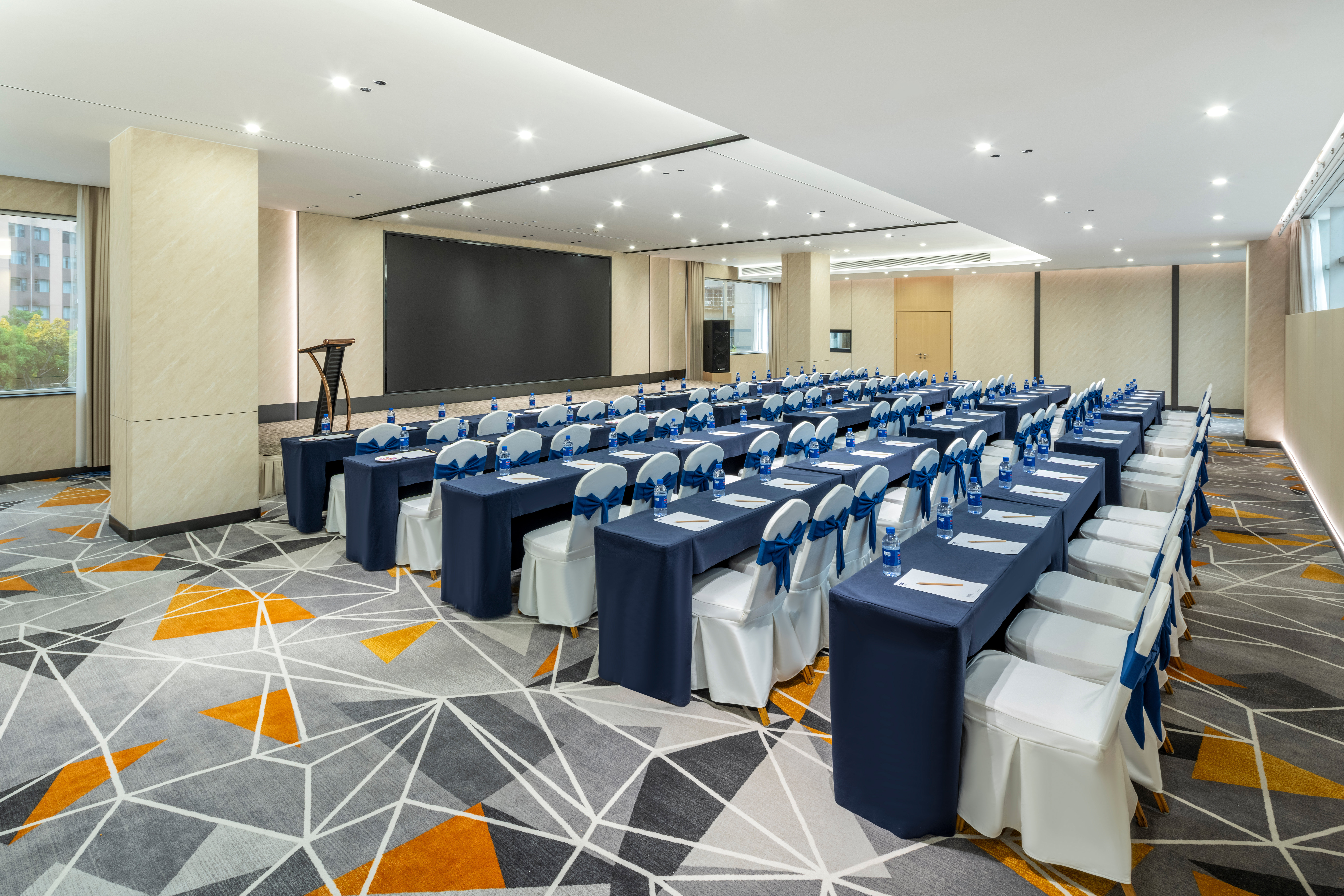 Holiday Inn Express Chengdu Tianfu Square an IHG Hotel 20/25