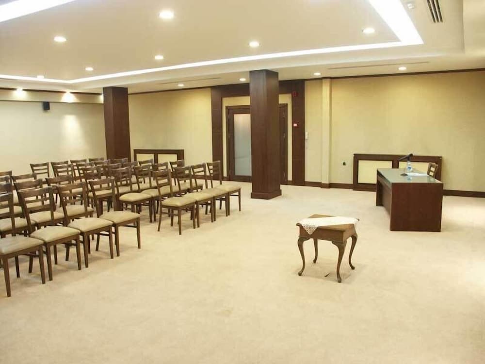 Sivas Buyuk Hotel 39/46