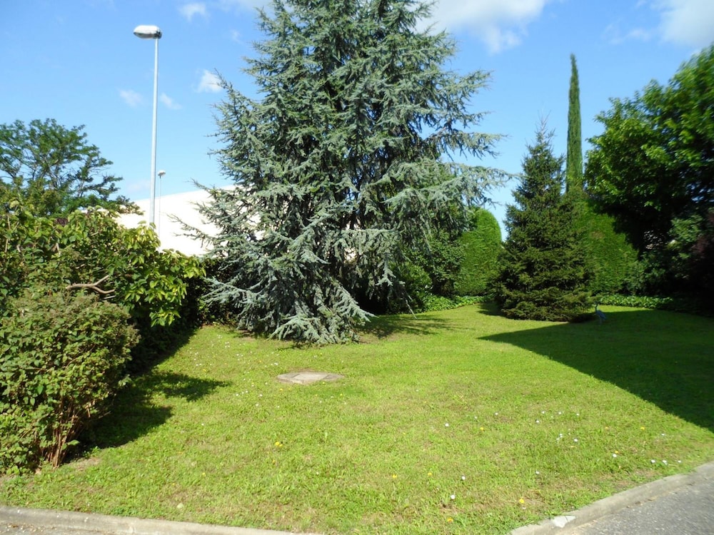 Hotel Lyon Sud 43/47
