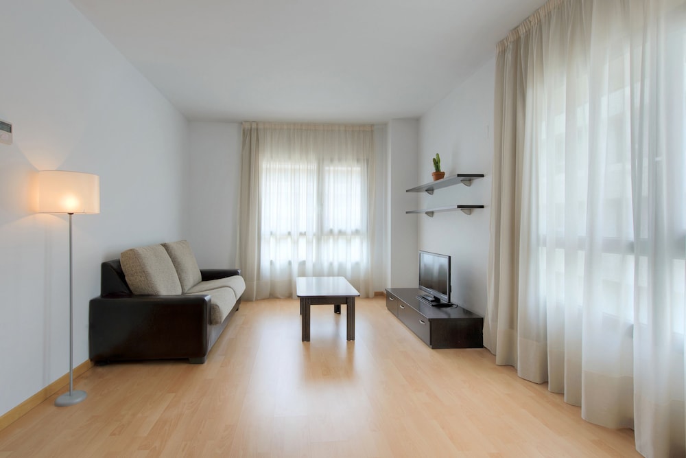 Madrid Airport Suites Affiliated By Melia 19/67