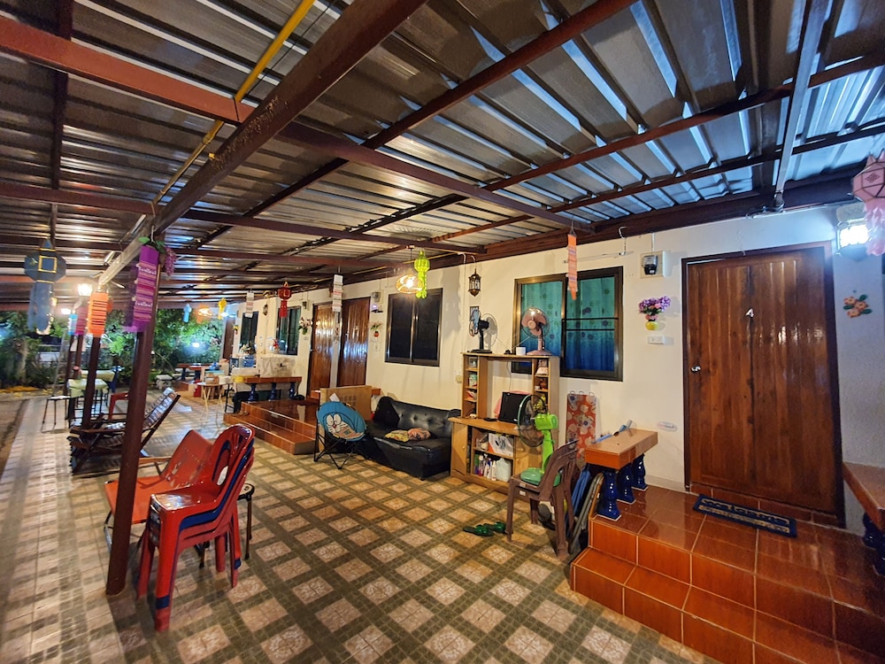 Bunrapee House 28/33