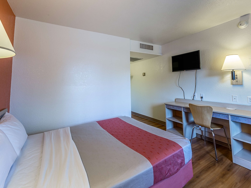 Motel6 Yreka, CA 28/62