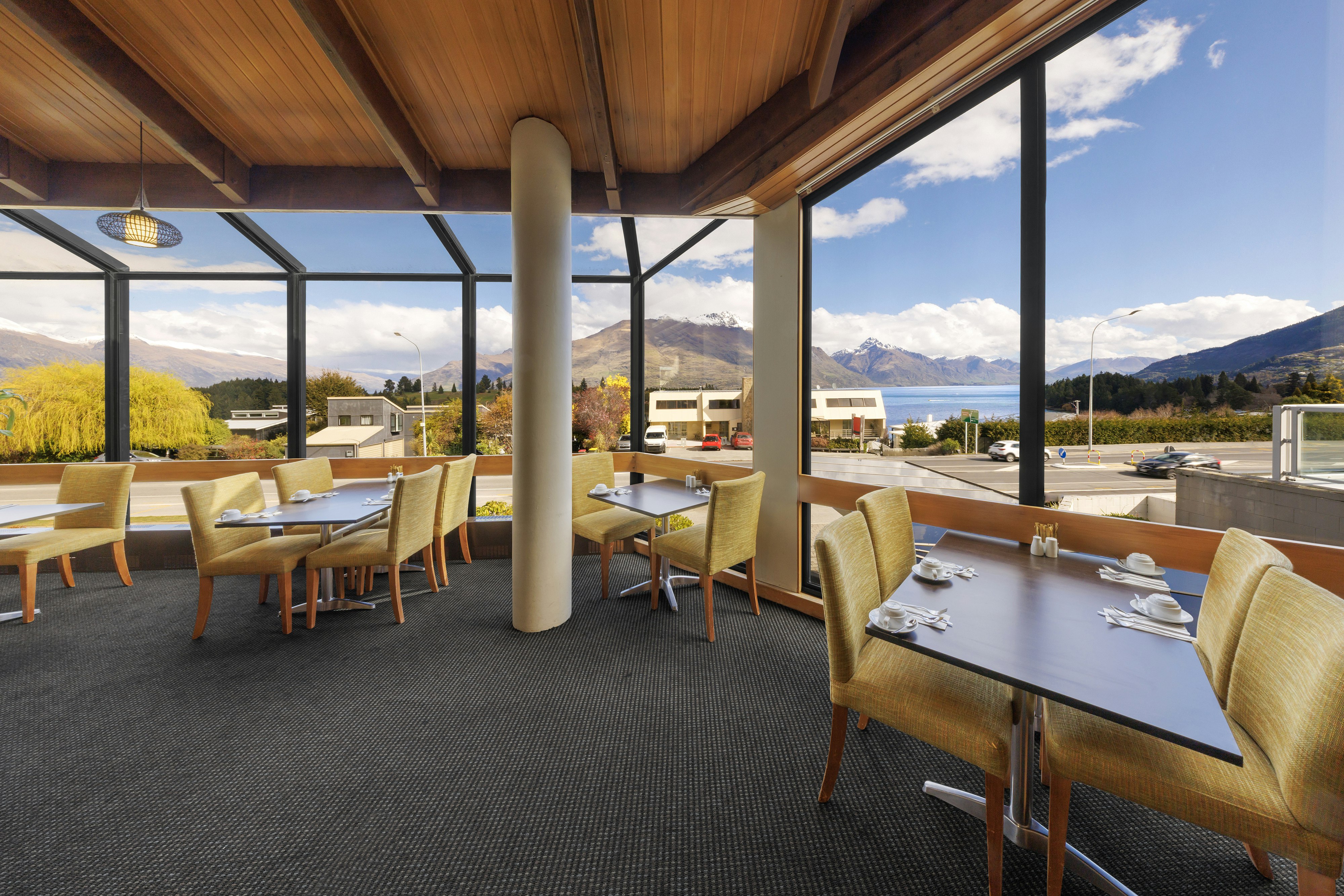 Copthorne Hotel and Apartments Queenstown Lakeview 21/28