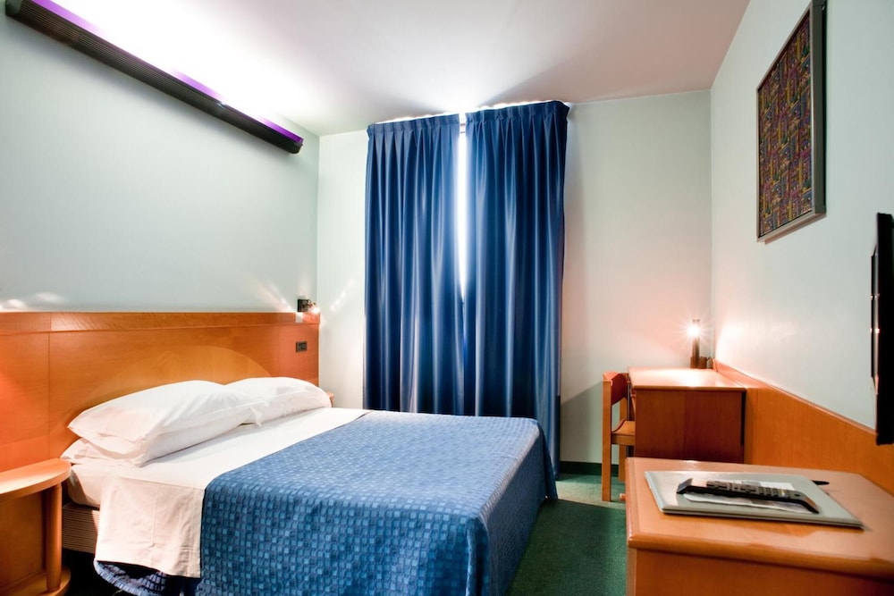 Hotel Gardenia 32/57