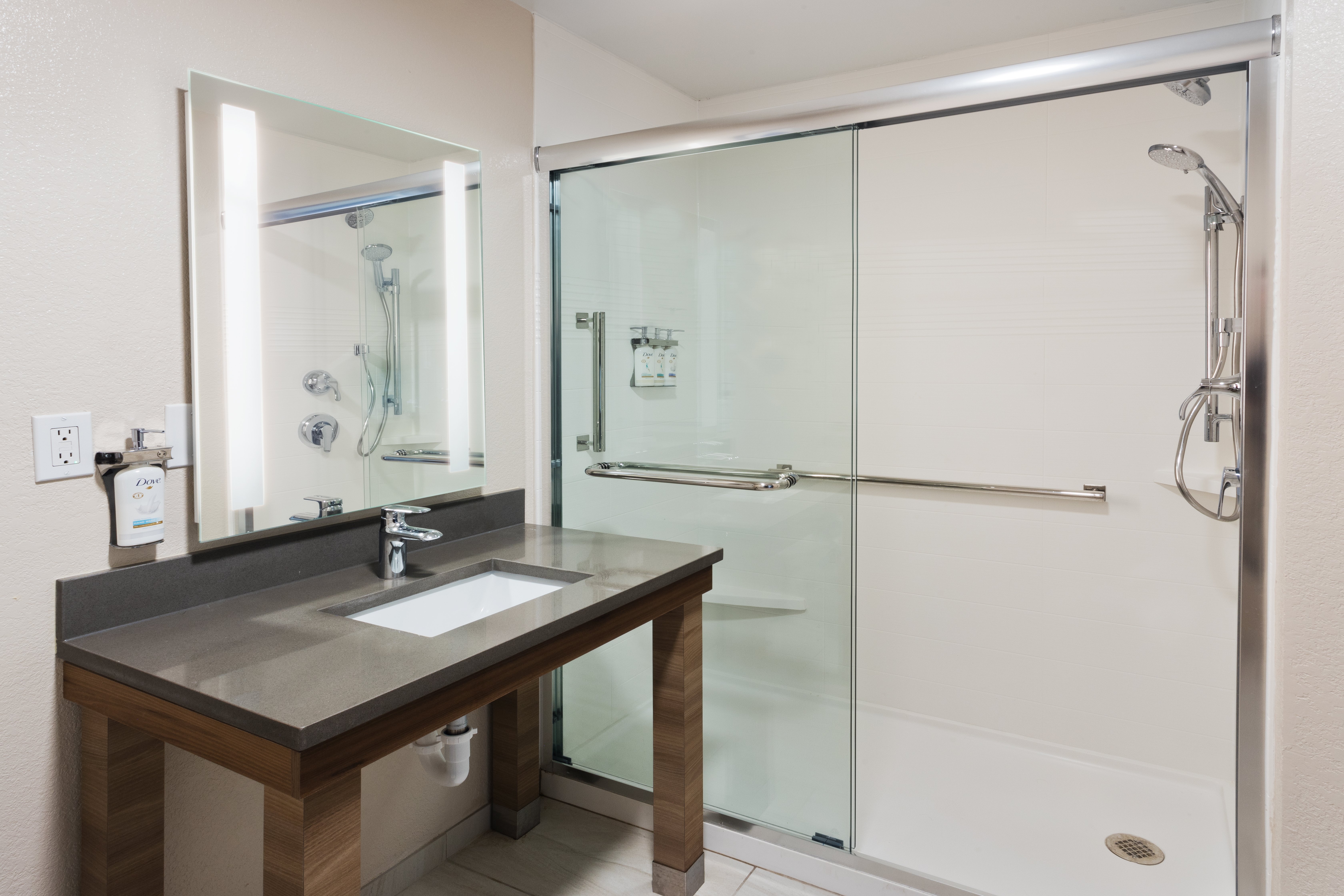 Candlewood Suites Eastchase Park Ex Candlewood Suites Montgomery North 68/69