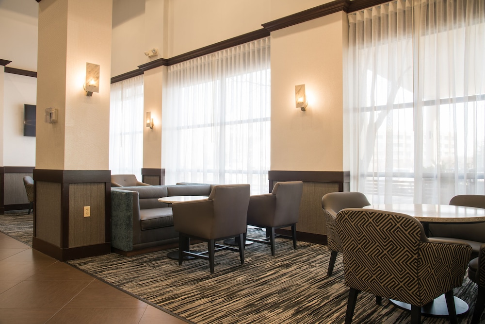Hyatt Place Minneapolis/Eden Prairie 60/68