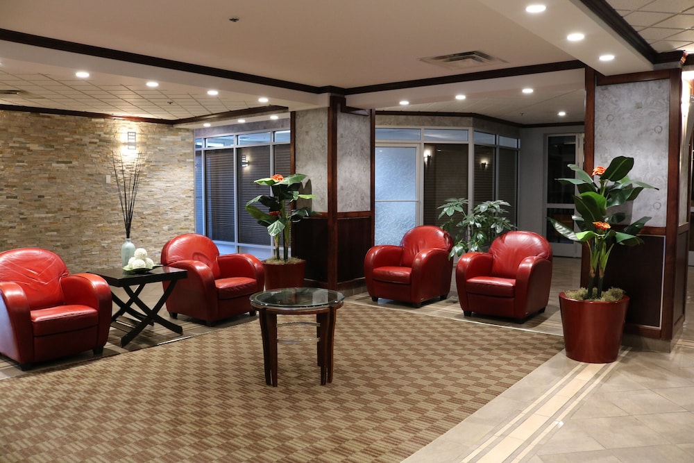 Nomad Hotel And Suites 58/67