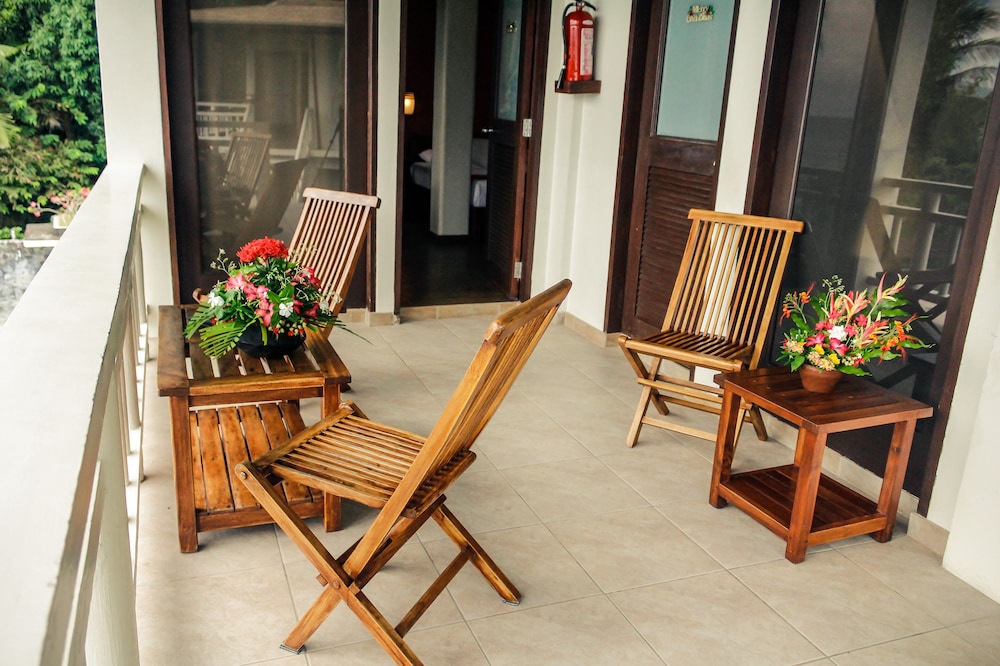 Palm Beach Resort 20/48