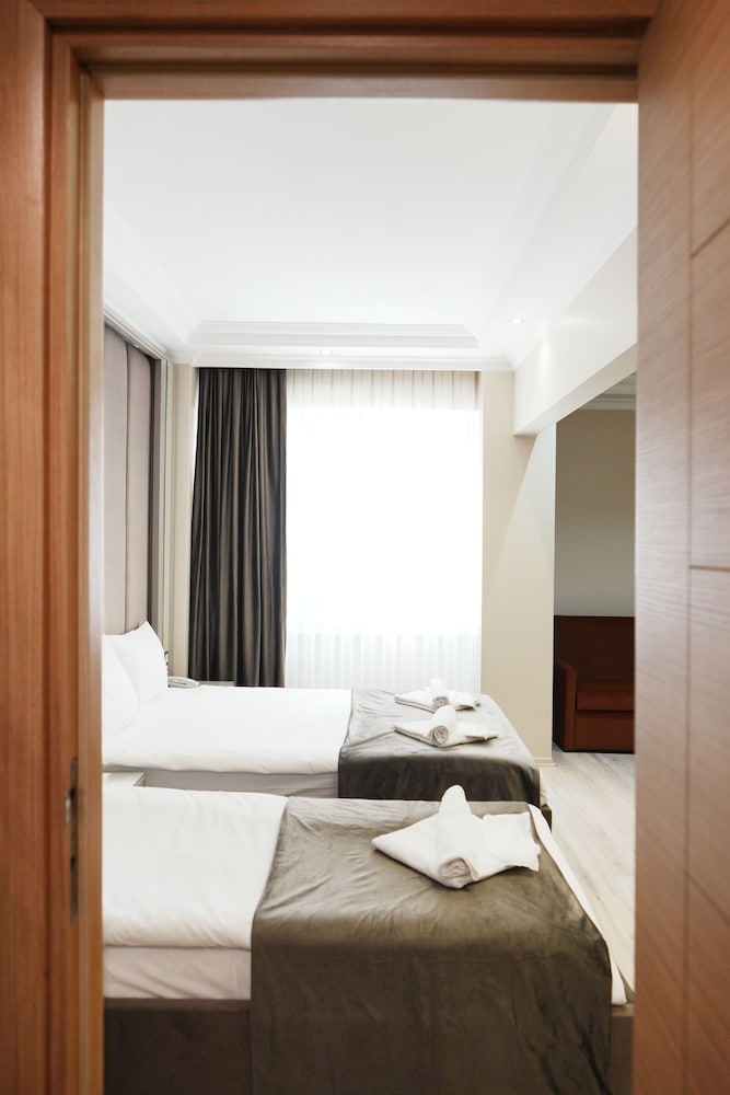 Reyyan Hotel 18/69