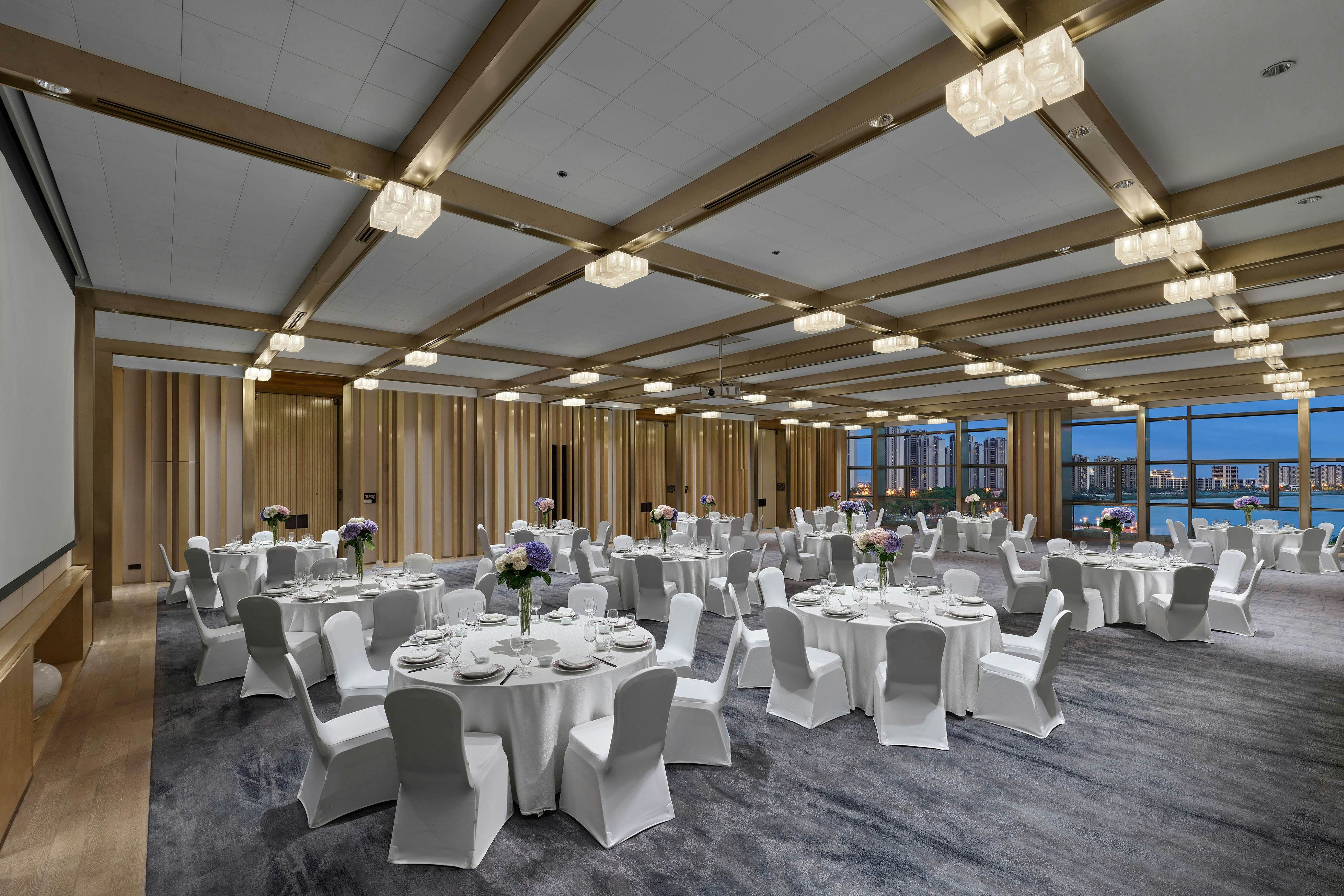 Hilton Suzhou Yinshan Lake 59/72