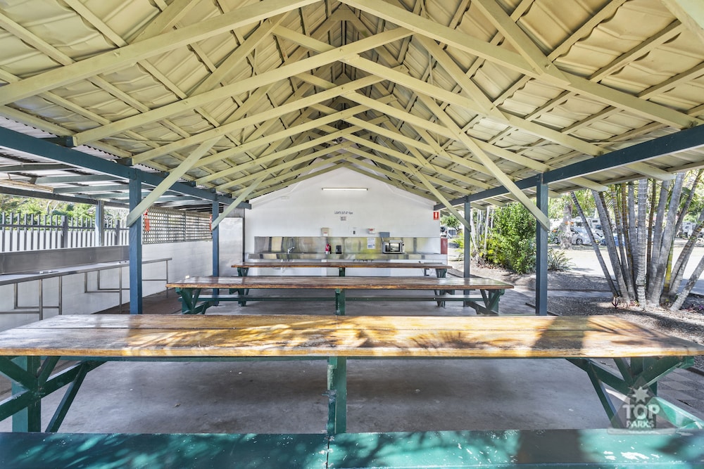 Tasman Holiday Parks - Airlie Beach 40/74