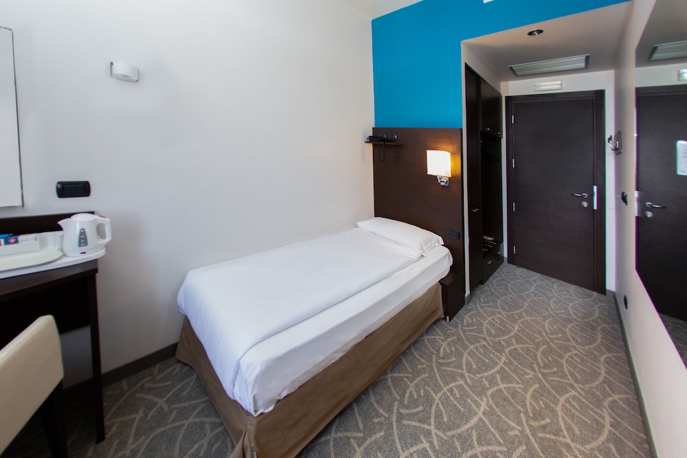 Hotel Bonotto 13/76