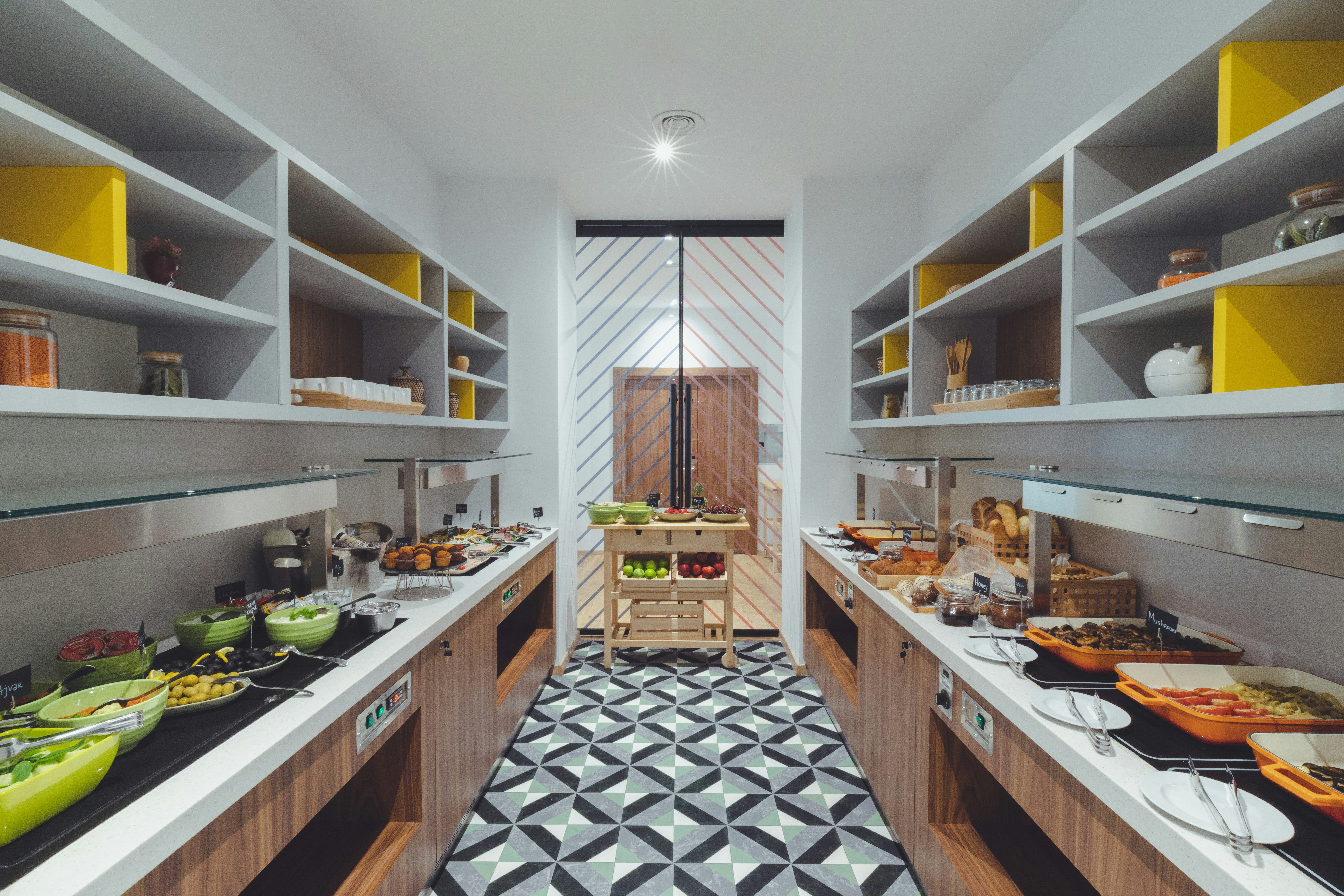 Holiday Inn Skopje 25/39