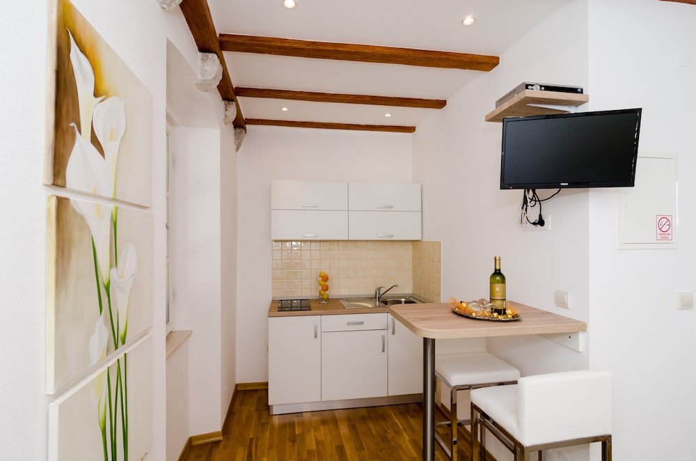Apartments Raic 23/29