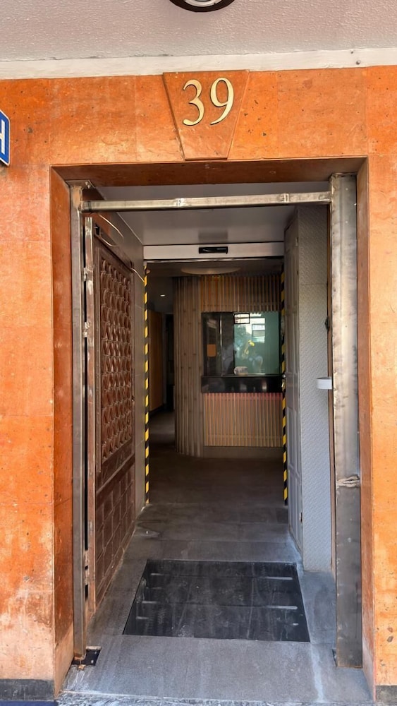 Hotel Sonora 9/51