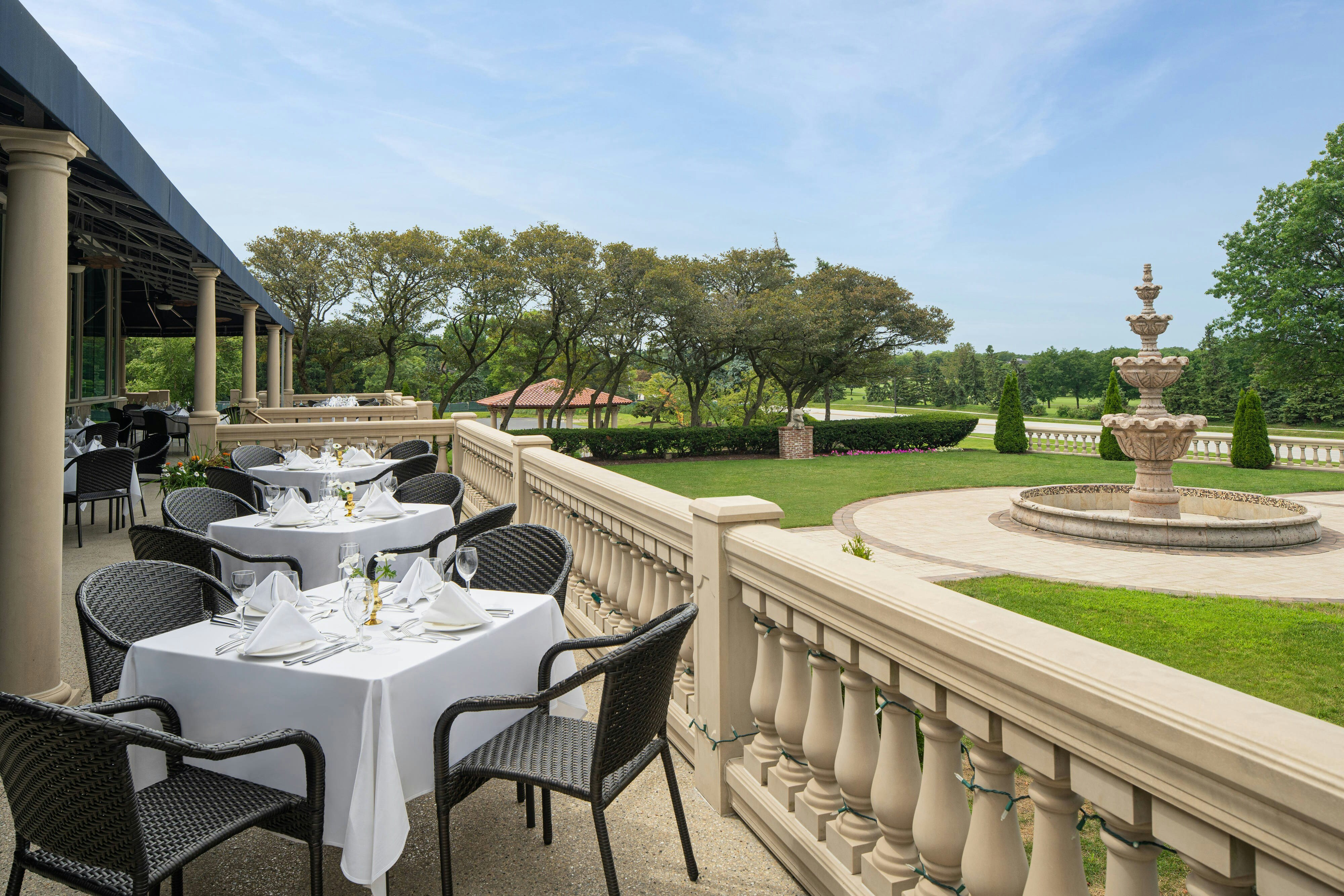 The Drake Hotel Oak Brook 36/52