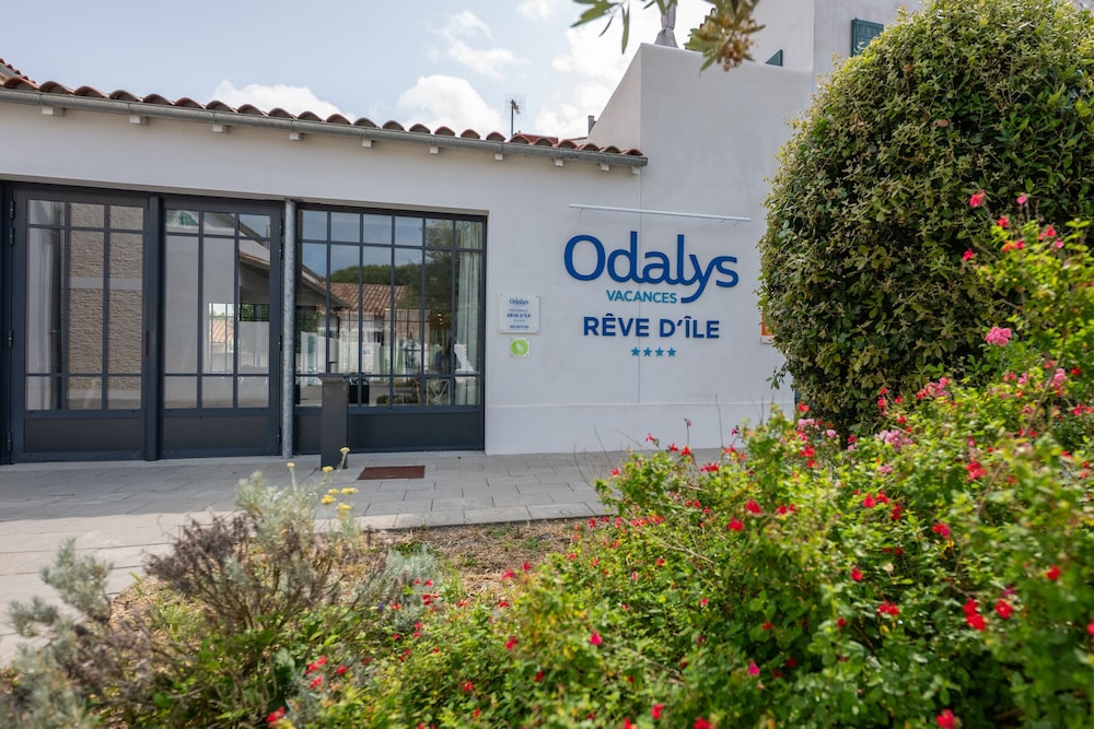 Residence Odalys Reve d ile in SAINTE-MARIE-DE-RE