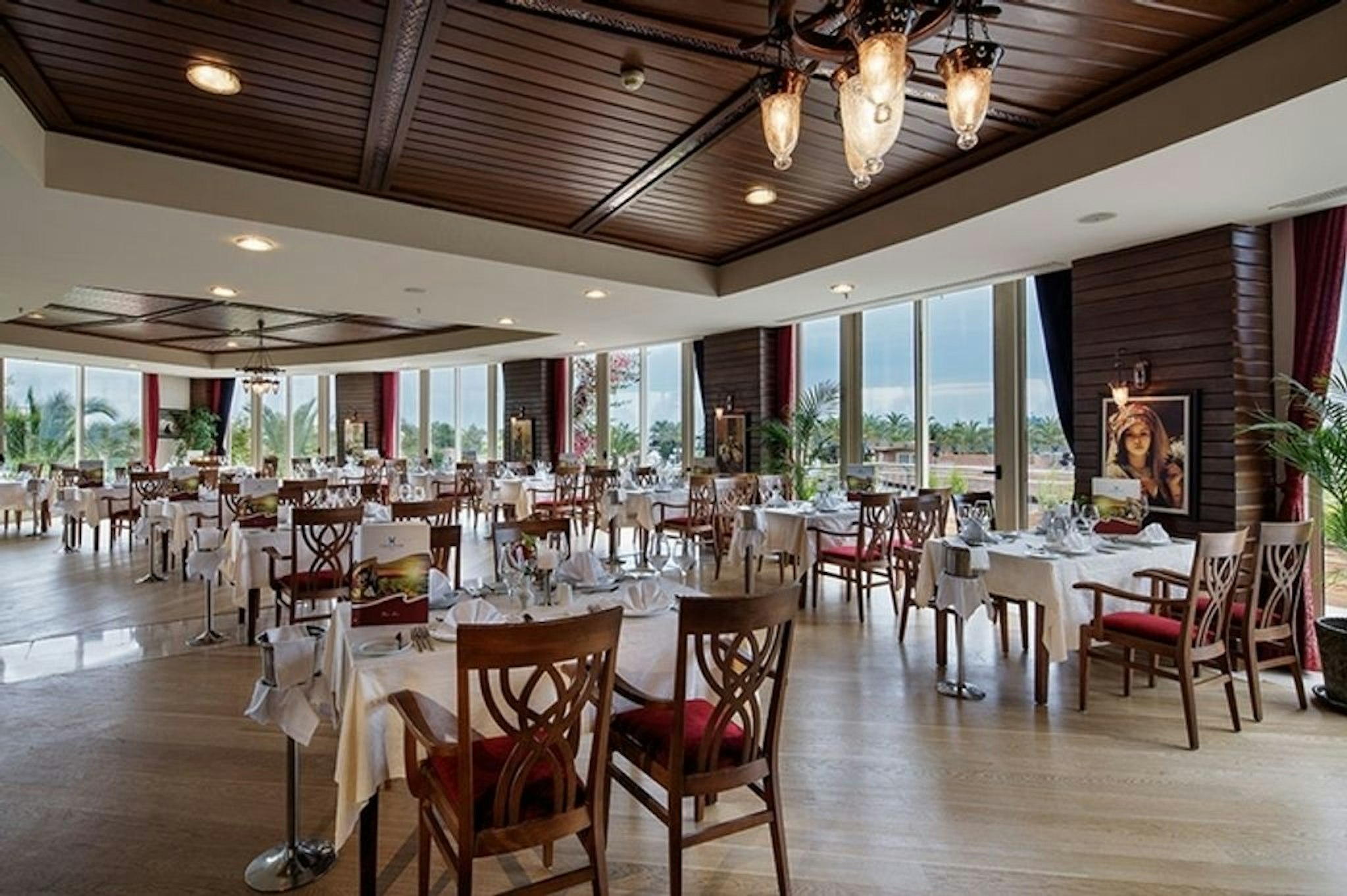Liberty Hotels Lara 25/50