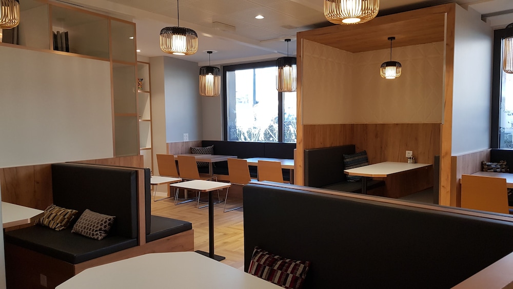 Ibis Geneve Petit Lancy 39/50