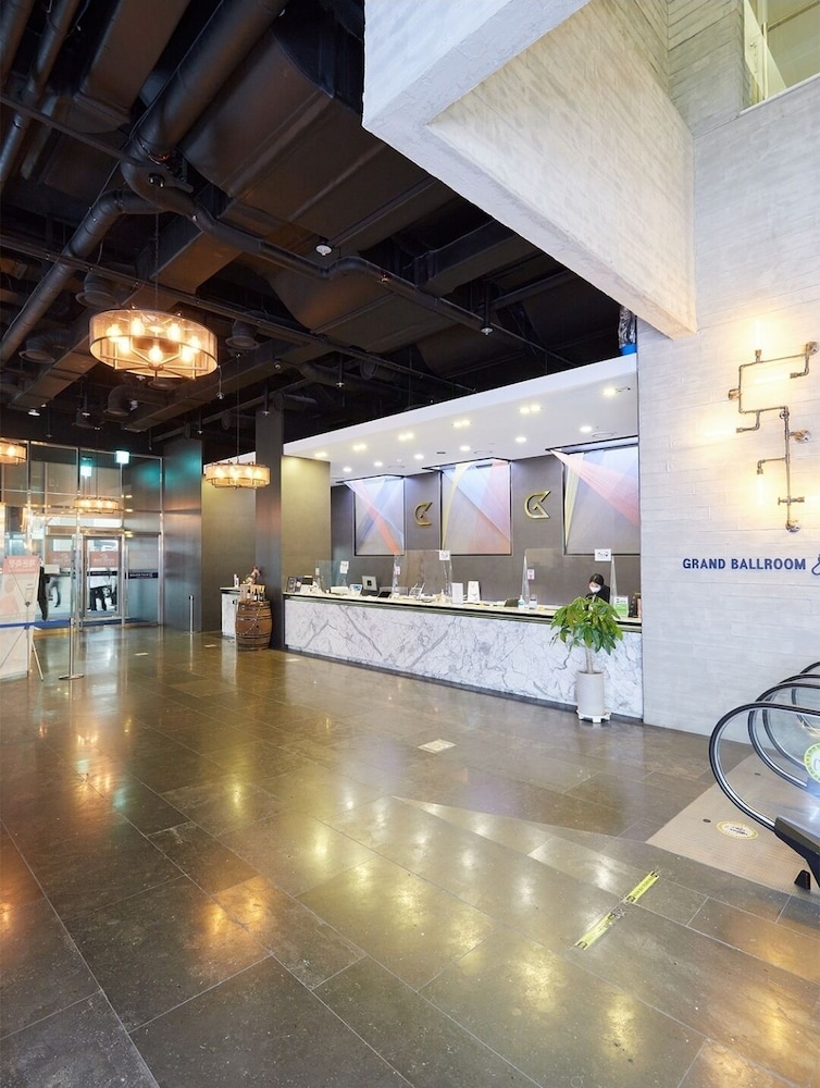 Golden Tulip Incheon Airport Hotel and Suites 14/63
