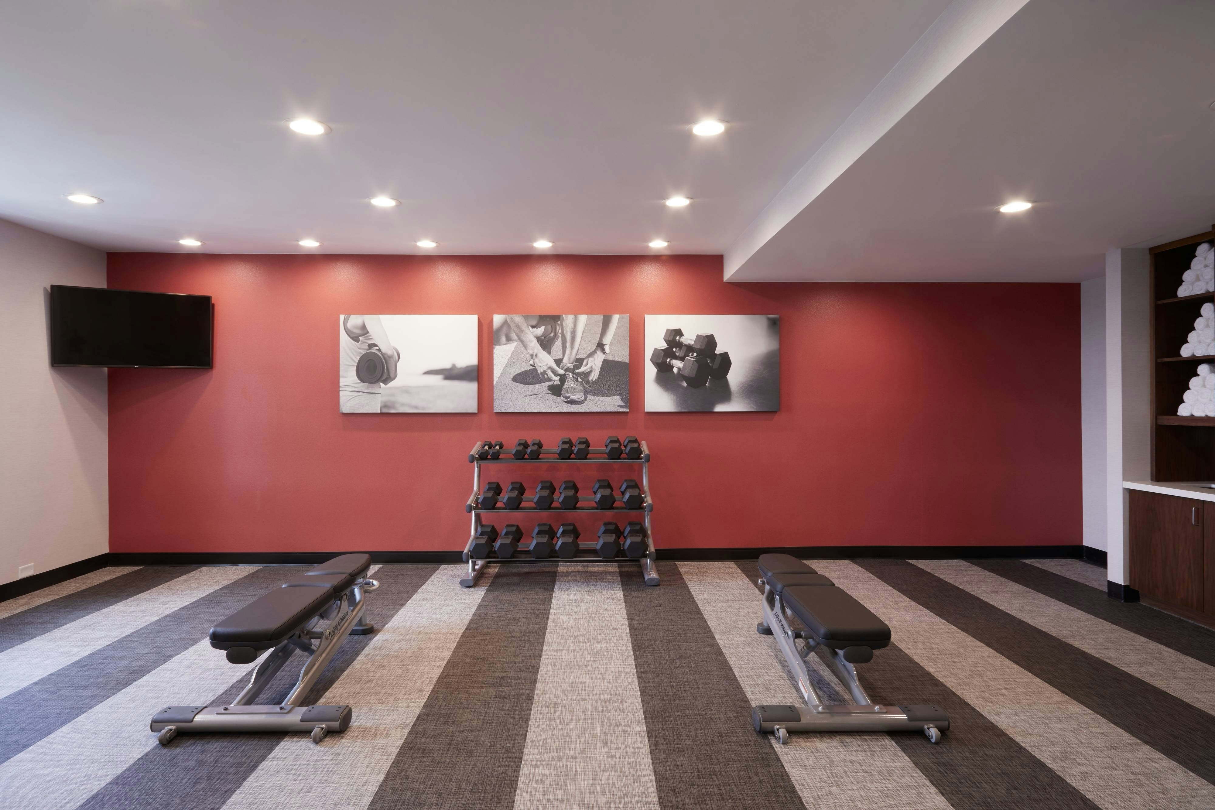 Fairfield Inn Suites By Marriott Camarillo 30/50