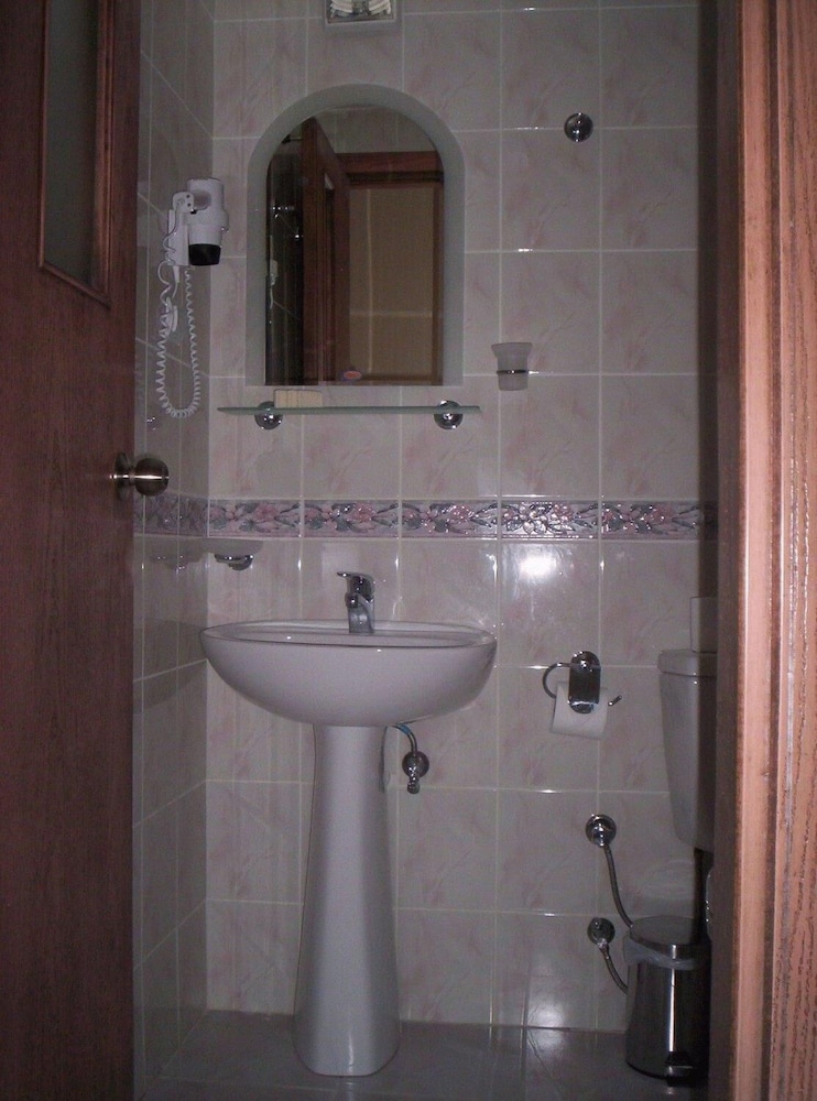 Prima Hotel 22/70