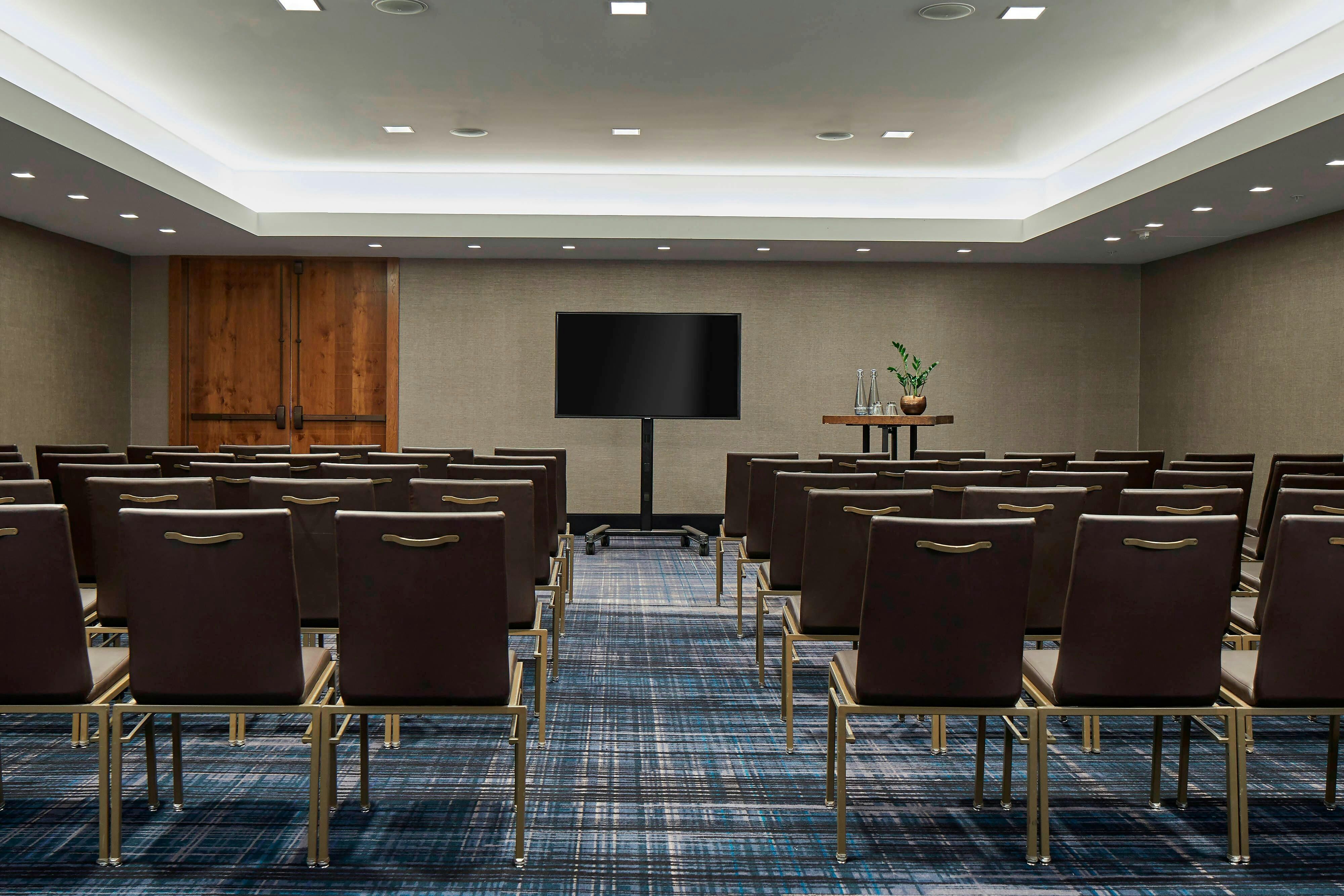 Renaissance Nashville Hotel 66/77