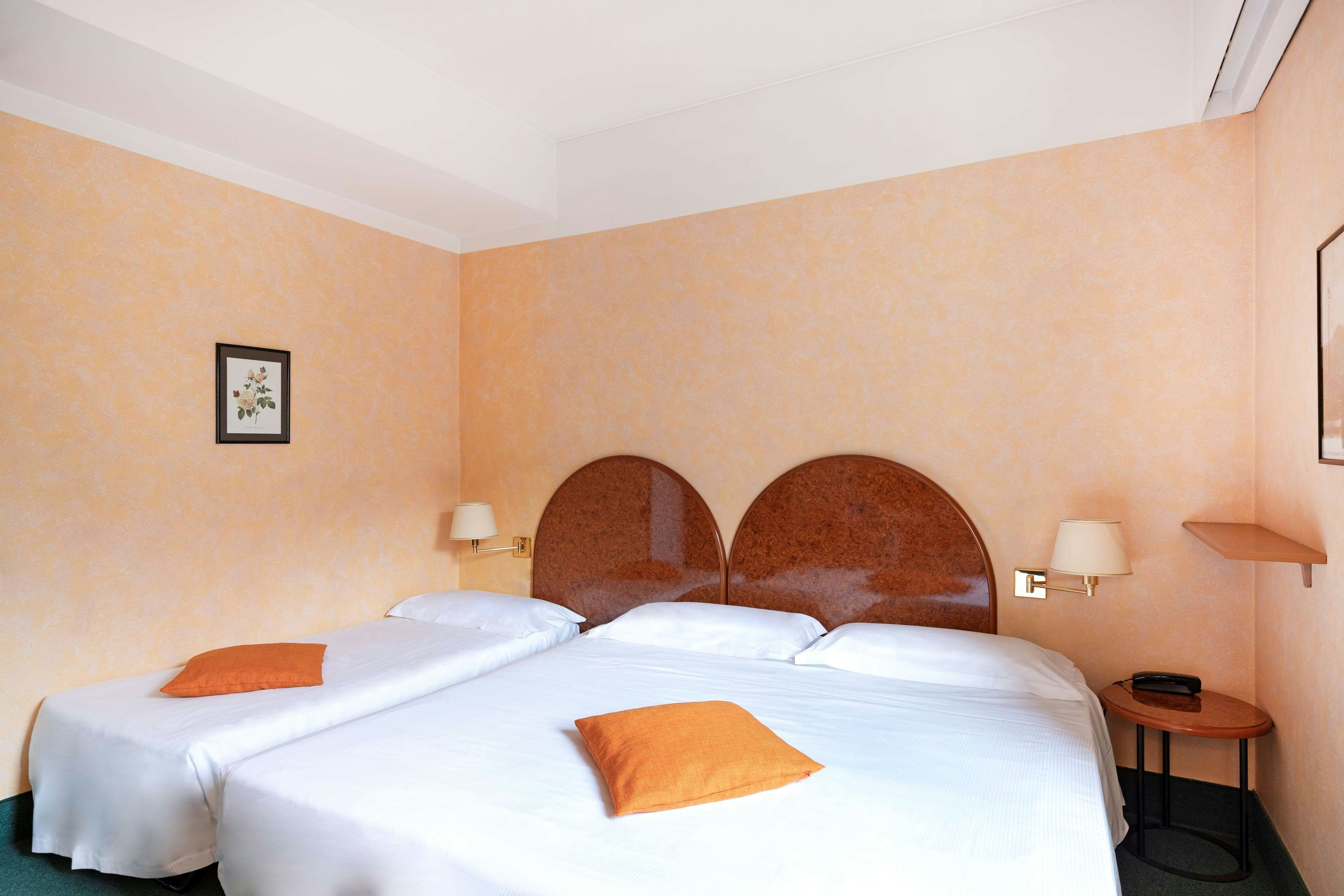 B&B Hotel Como City Center 10/25