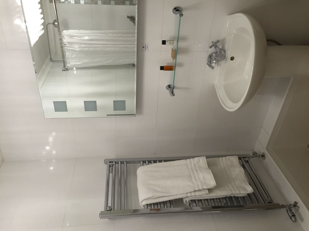 Best Western Thurrock Hotel 12/45