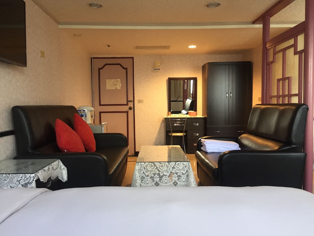 King Lo Tung Hotel 22/29