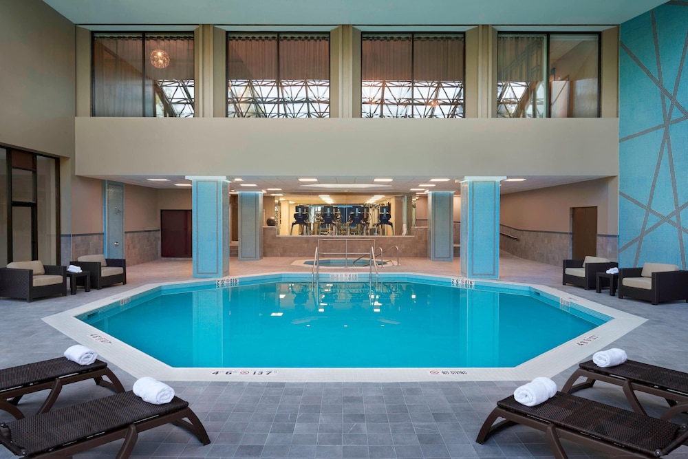 Toronto Airport Marriott 3/57