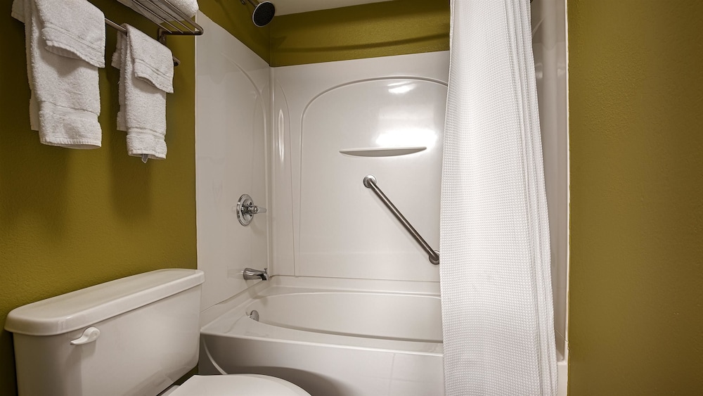 Best Western Plus Gen X Inn 5/30