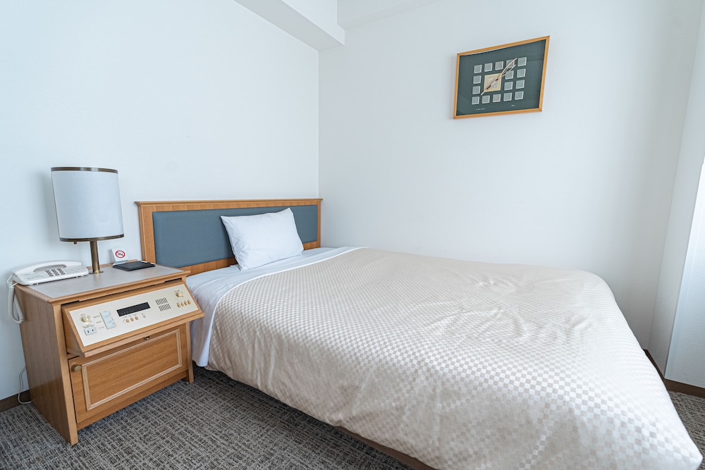 DELUXE, DOUBLE BED