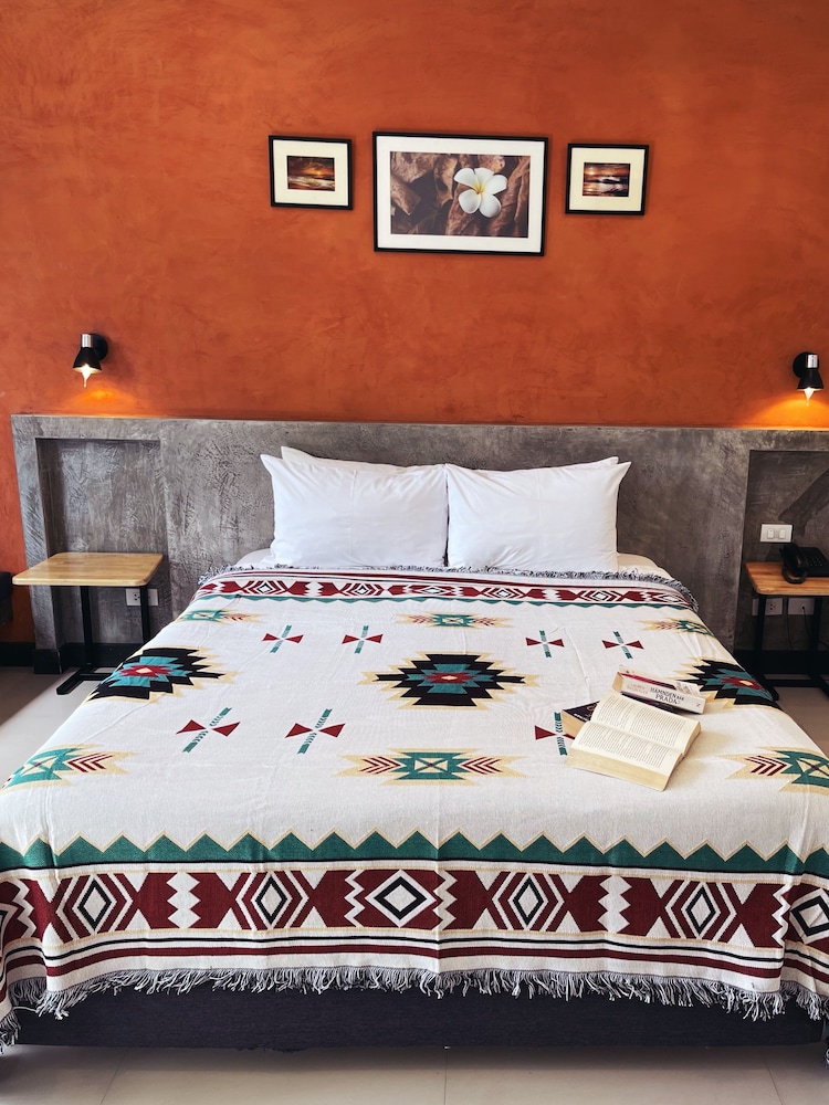 Ideo Phuket Hotel 5/44