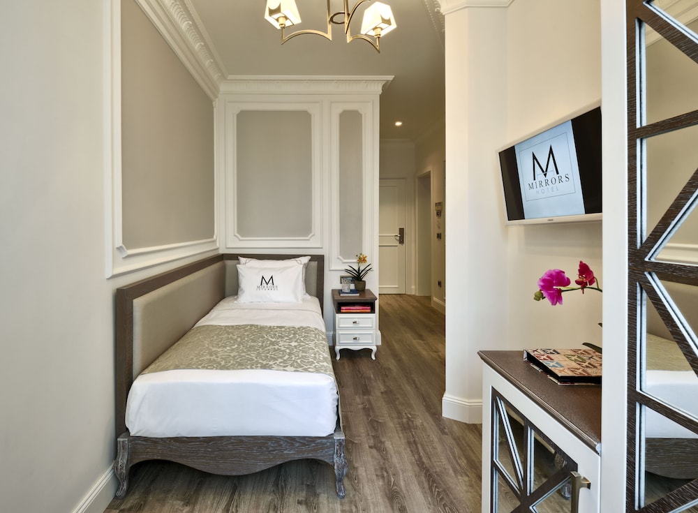 Mirrors Hotel Istanbul Taksim Pera 22/46