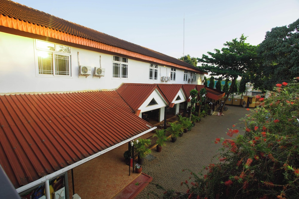Keys Hotel 46/50
