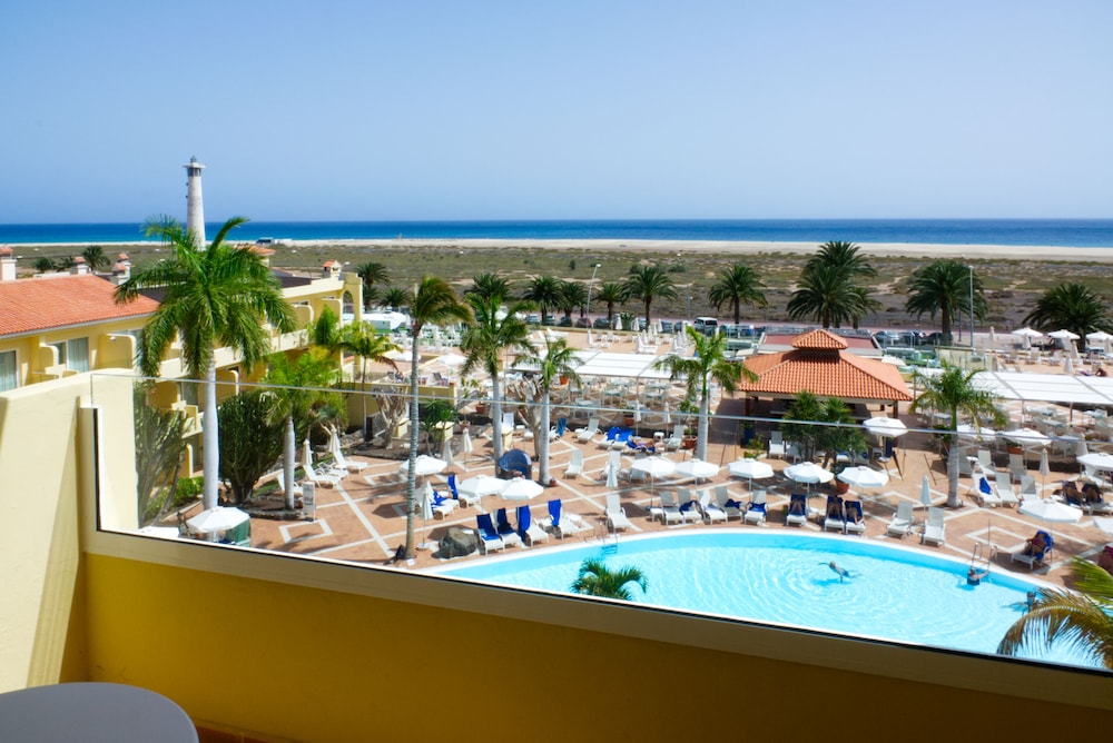 R2 Buganvilla Hotel and Spa 24/33
