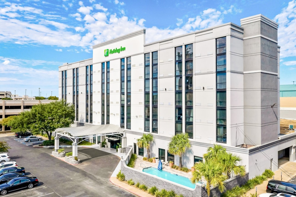 Holiday Inn Alexandria Downtown 7/55