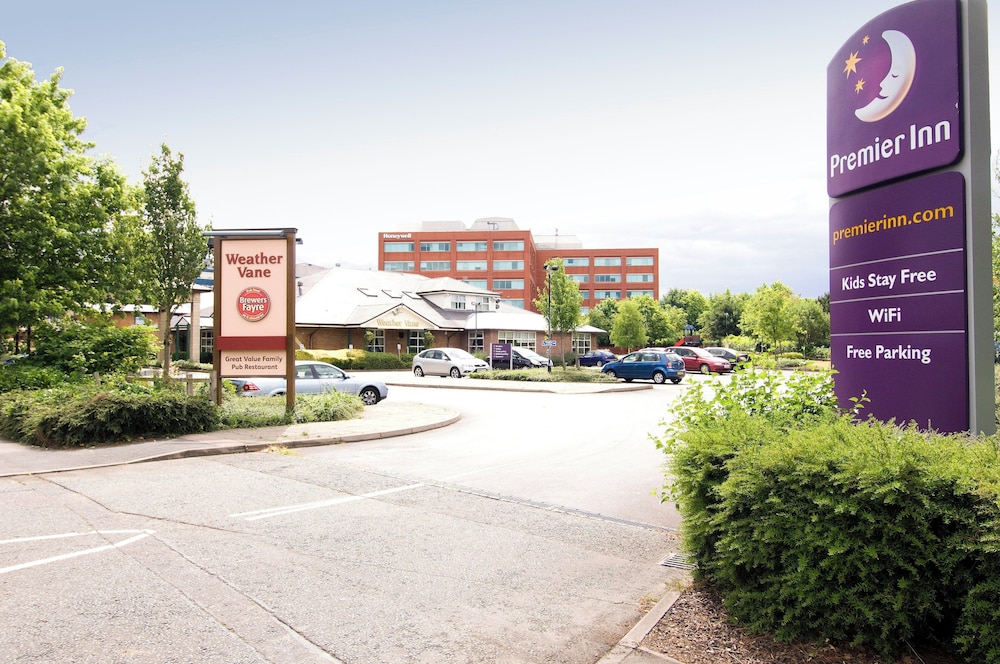 Premier Inn Bracknell Central 45/60