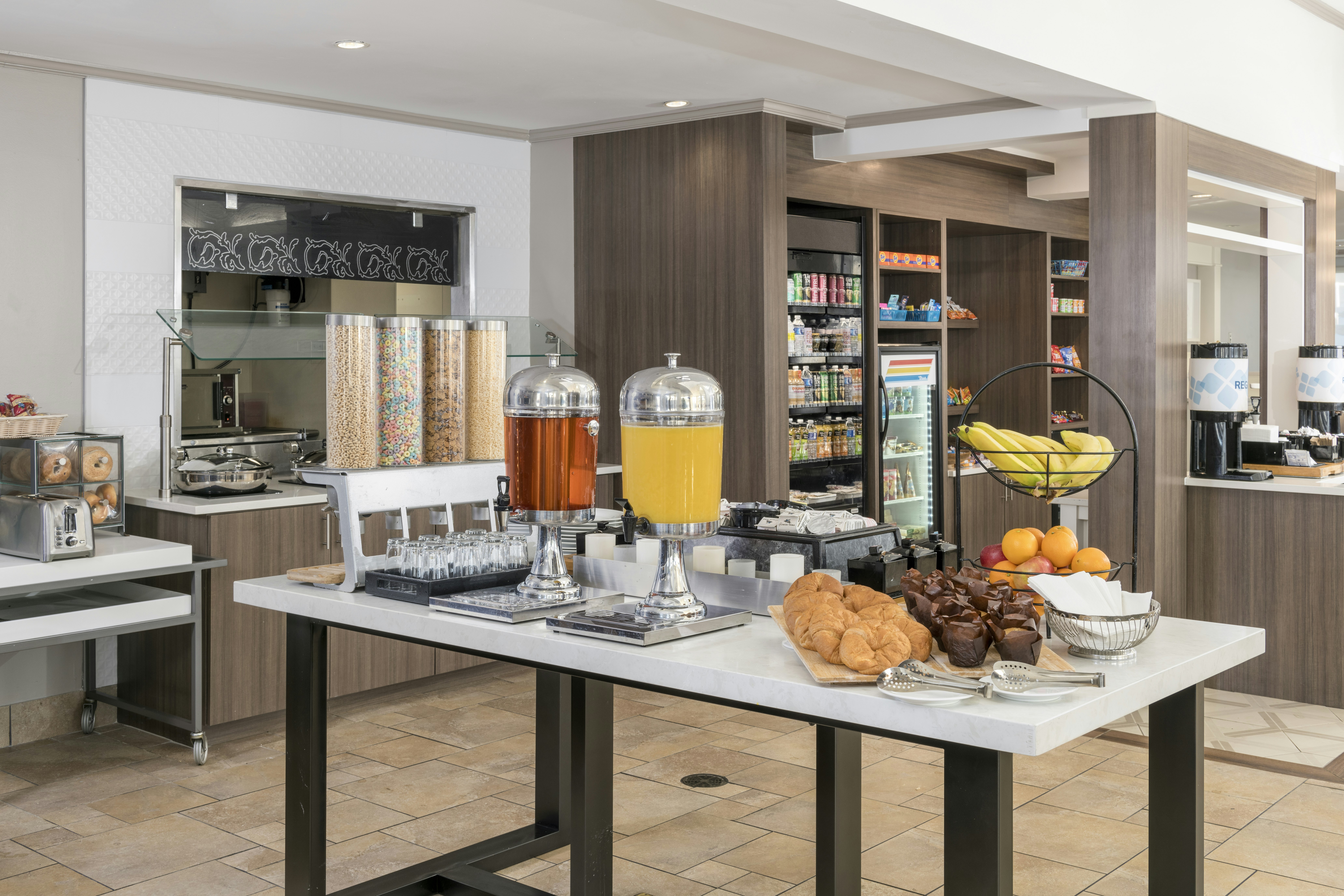 HILTON GARDEN INN BOCA RATON 33/53