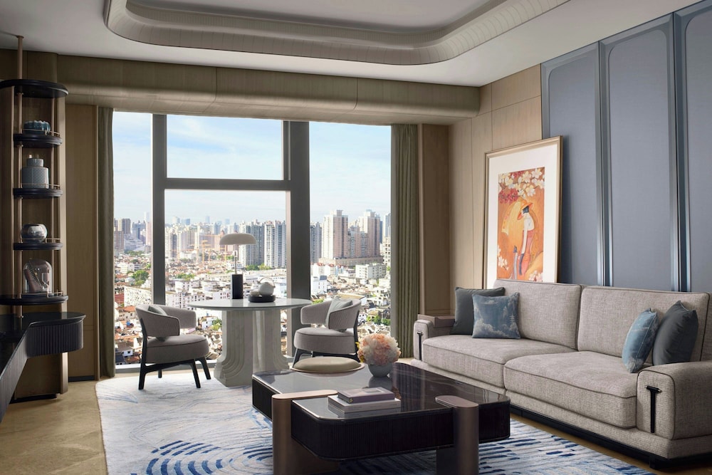 The St. Regis Shanghai on the Bund 35/50